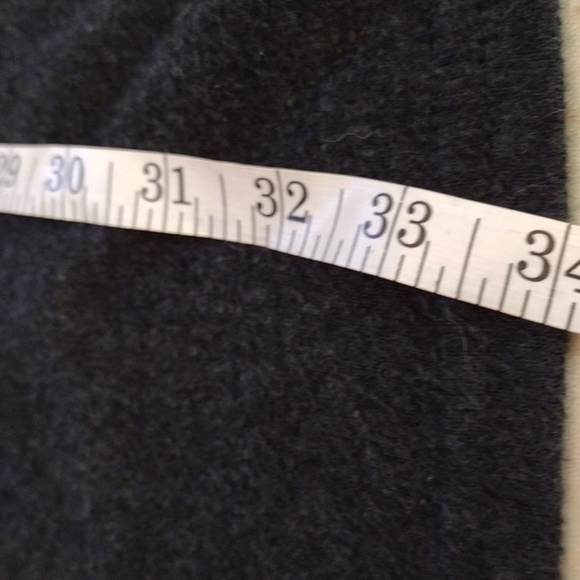 G.W. sport full length sweater. - Picture 8 of 9